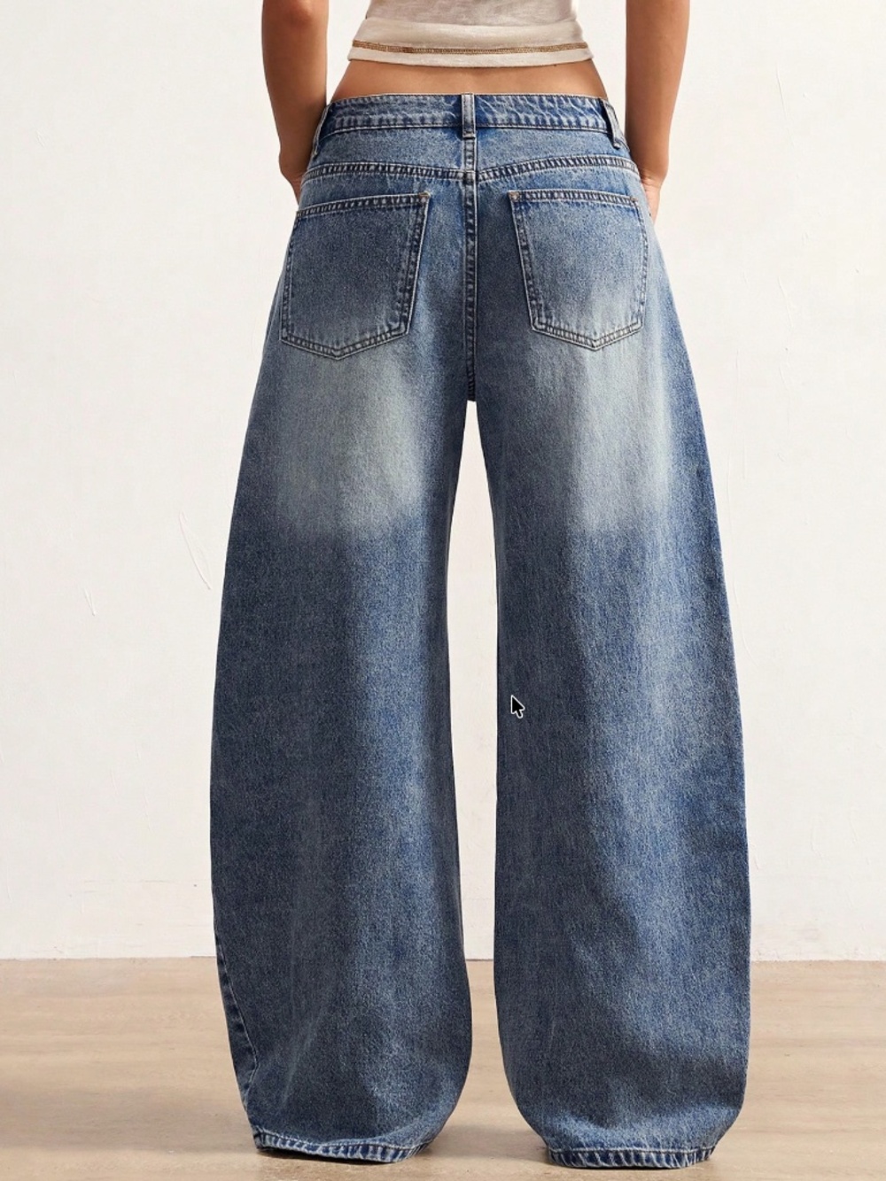 Medium wash Button Down Pockets Wide leg Denim Jeans Pants - Picture 3 of 7